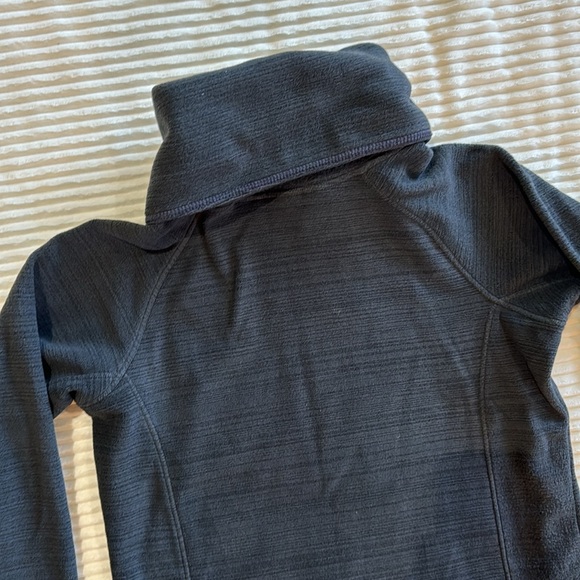 Avalanche Fleece Gray Purple Asymmetrical Funnel Neck Button Sweatshirt Small - Picture 11 of 14